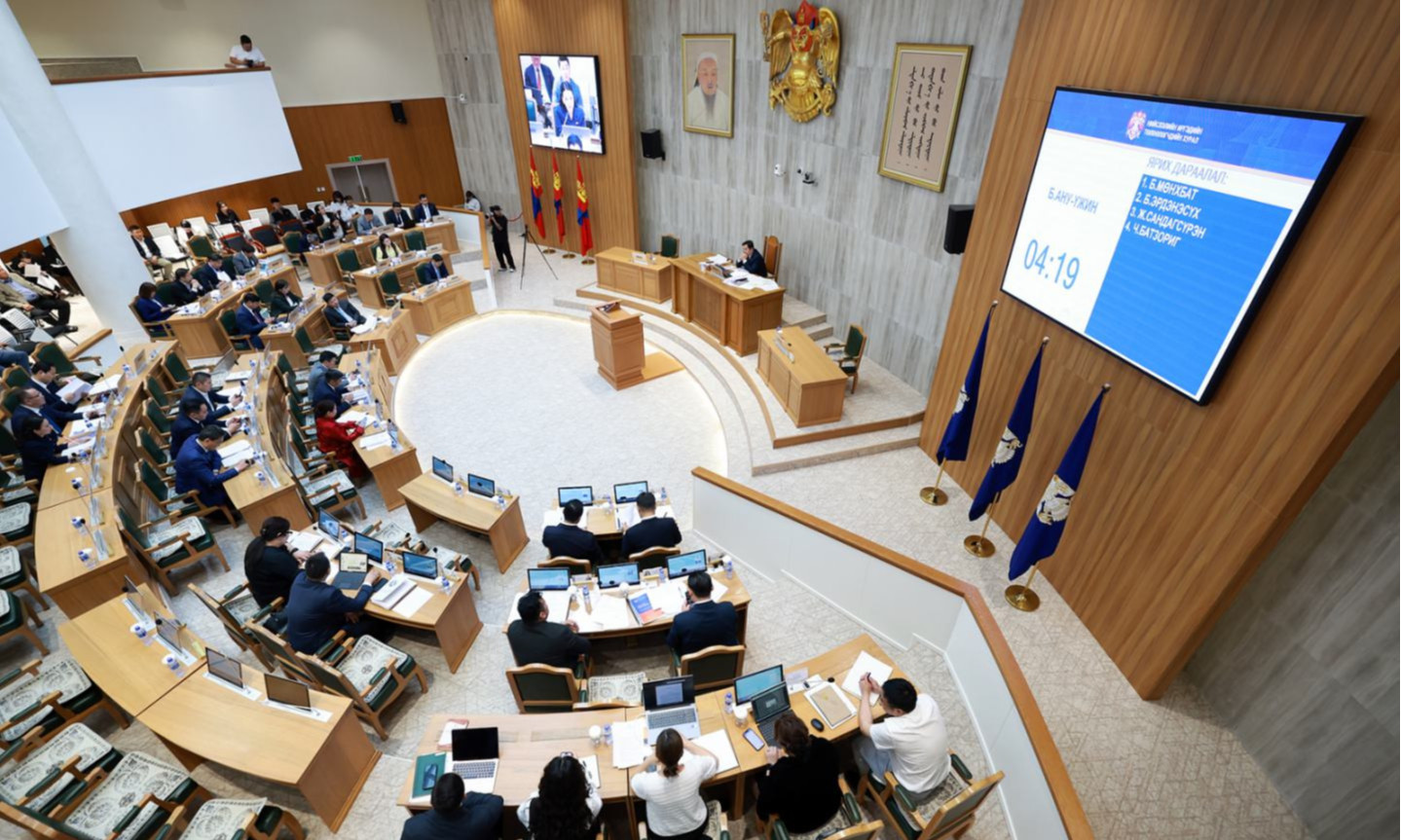 Т.ДАВААДАЛАЙ: НИЙСЛЭЛД 39 БАЙРШИЛД АВТО ЗАМ, 1.5 КМ ГҮҮРИЙН АЖИЛ ХИЙЖ БАЙНА